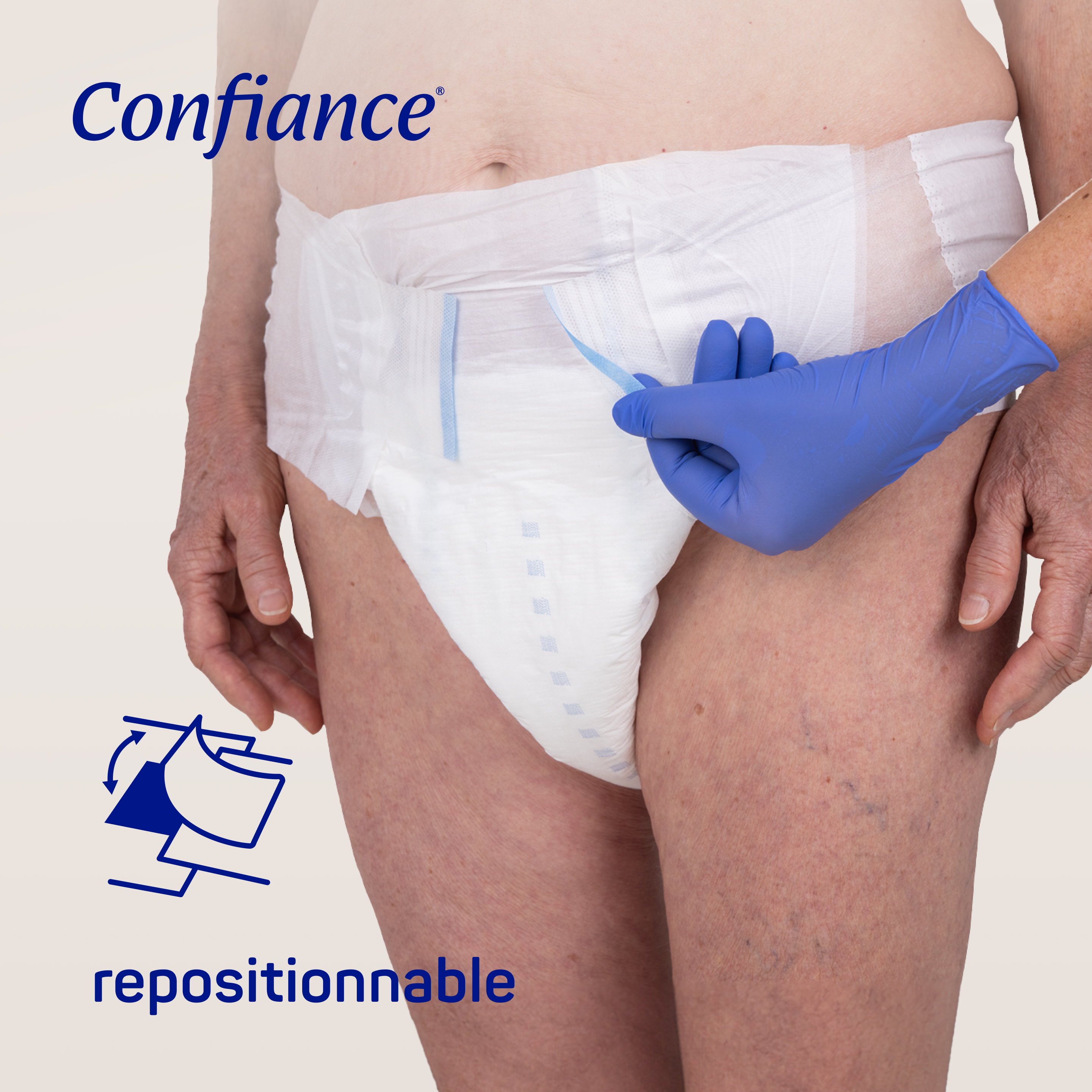 Les couches pour adultes Confiance® Elastic possèdent 2 attaches reposisionnables.